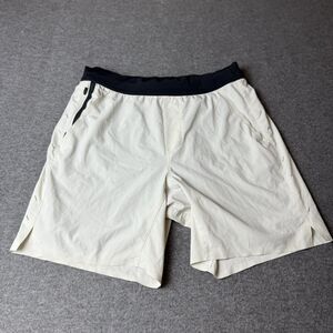 Ten Thousand Interval Shorts 7" Mens Medium Linerless whiteyellow Athleisure Gym